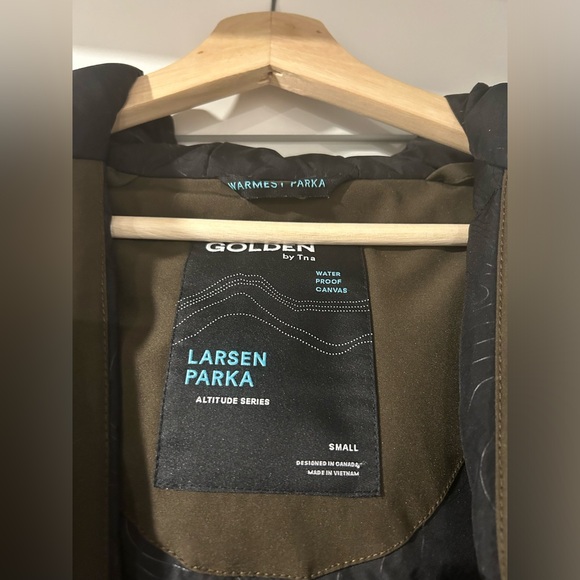 Aritzia TNA Golden Larsen Parka - Picture 4 of 8